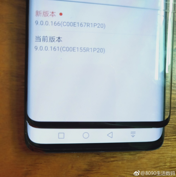 Galaxy S10 Plus ve Mate 20 Pro