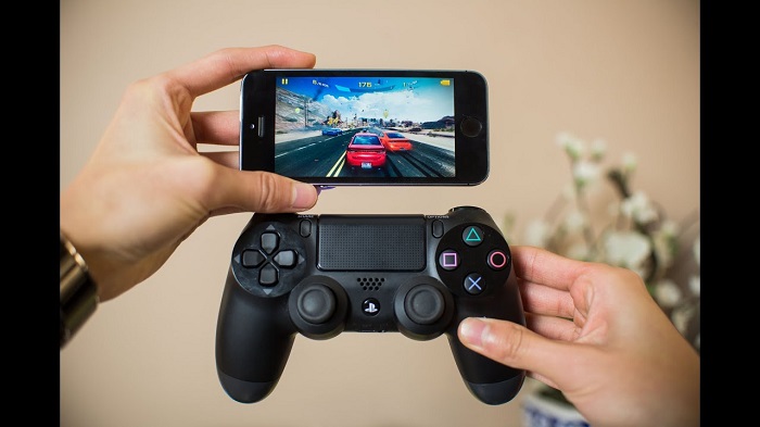 iPhone PlayStation