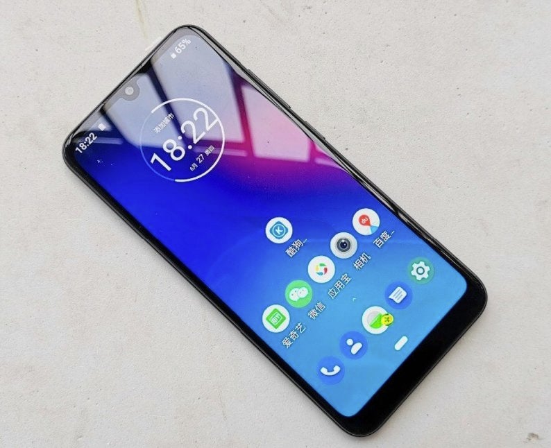 Moto-G8