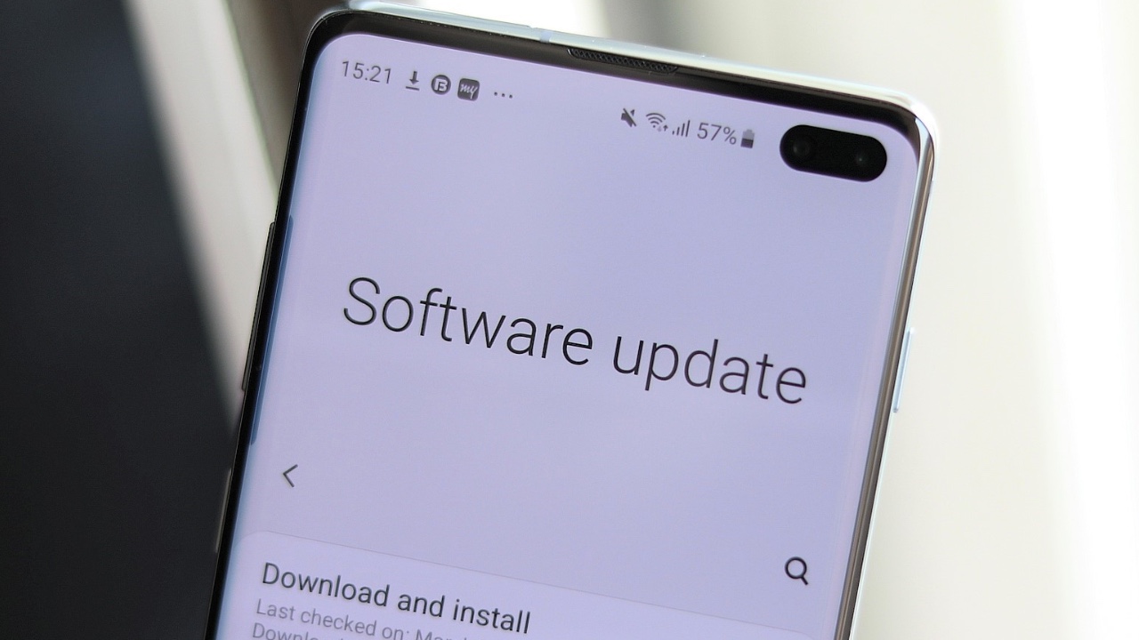 Galaxy S10 için yeni güncelleme