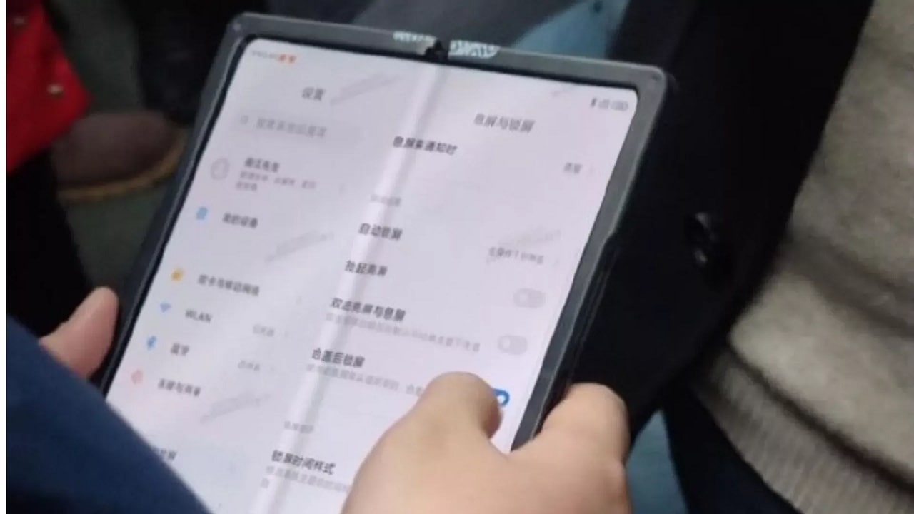 Xiaomi katlanabilir telefon