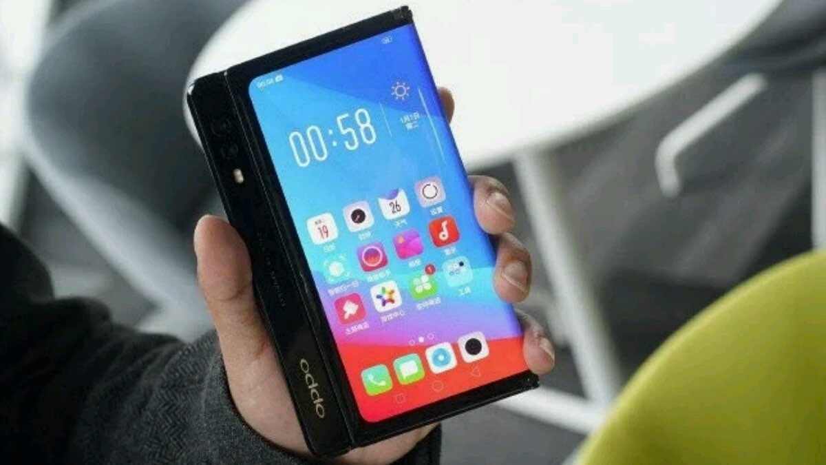 OPPO Katlanabilir Telefon