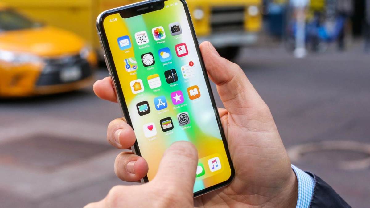 iPhone X