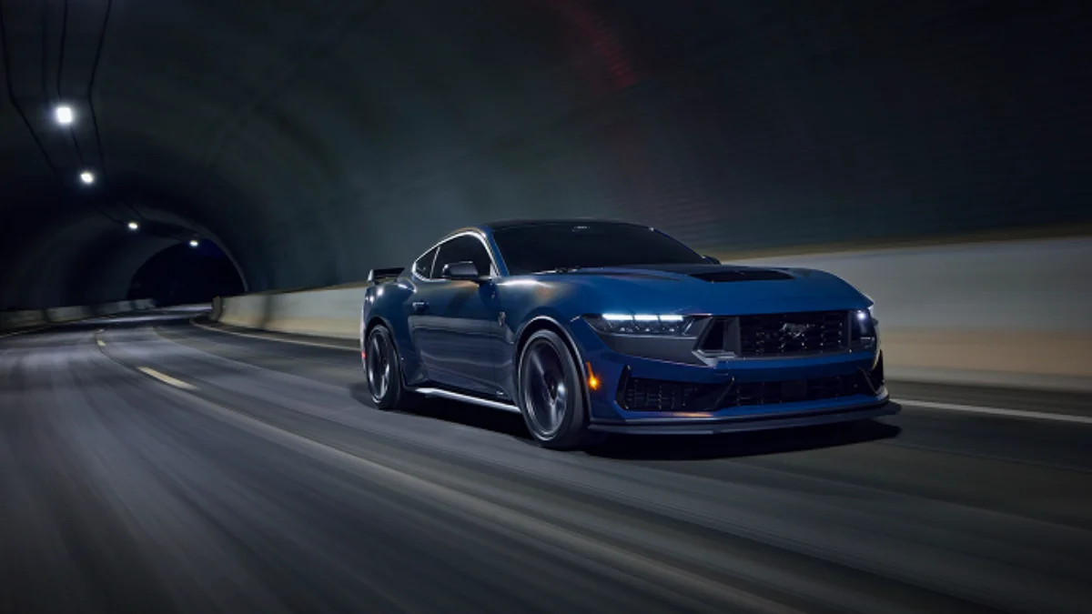 Mustang Dark Horse