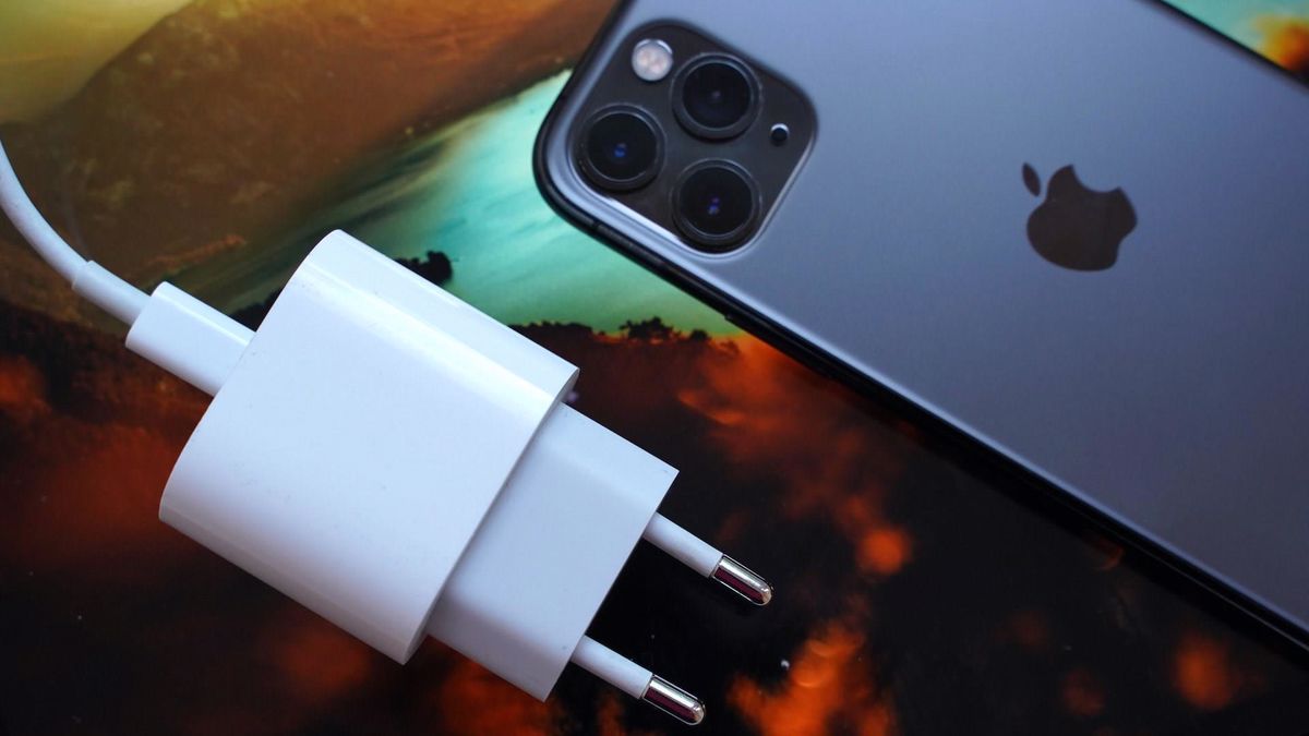 Apple şarj cihazı