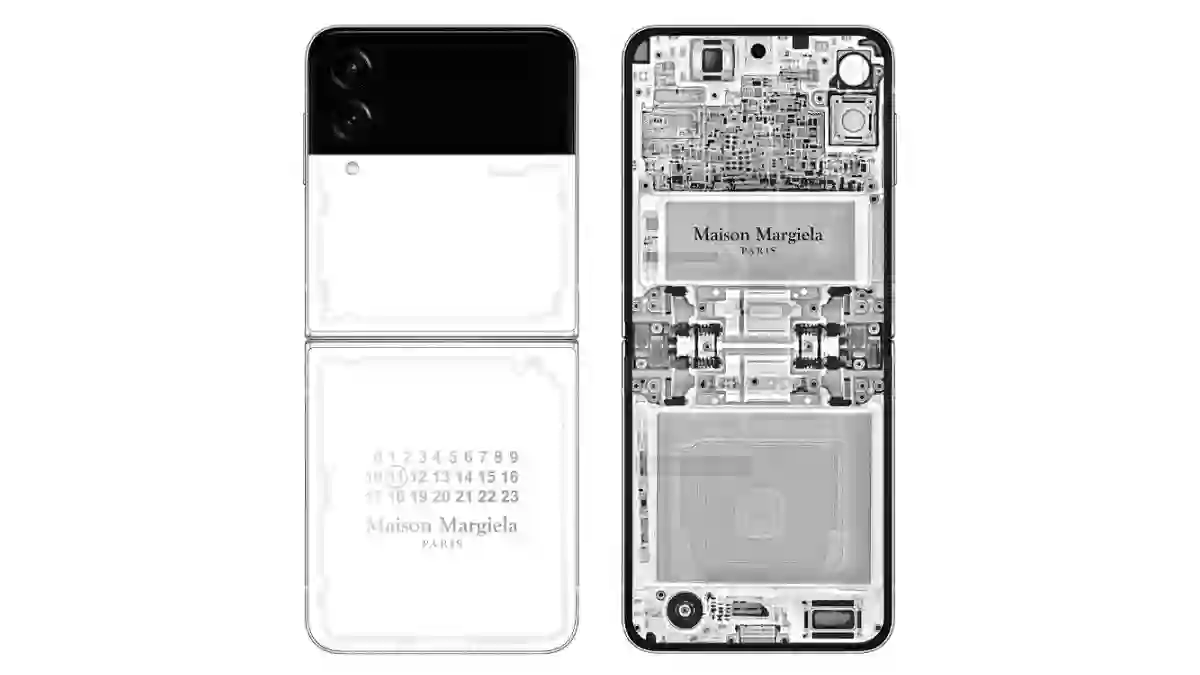 Galaxy Z Flip 4 Maison Margiela Edition