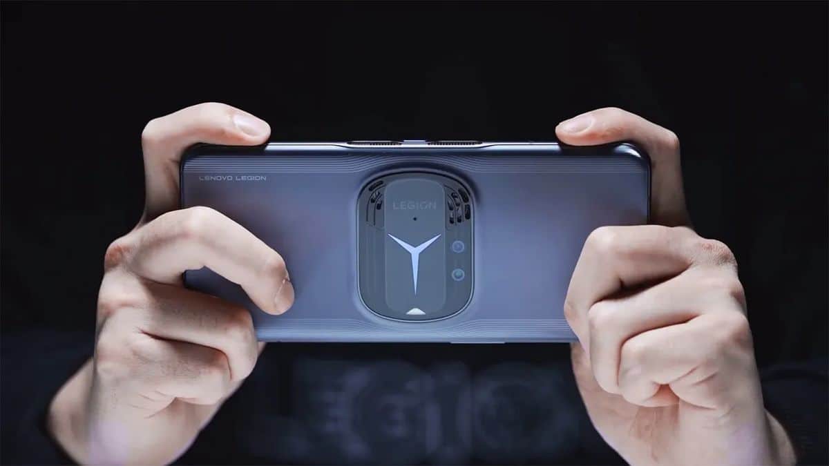 Lenovo Oyuncu Telefon
