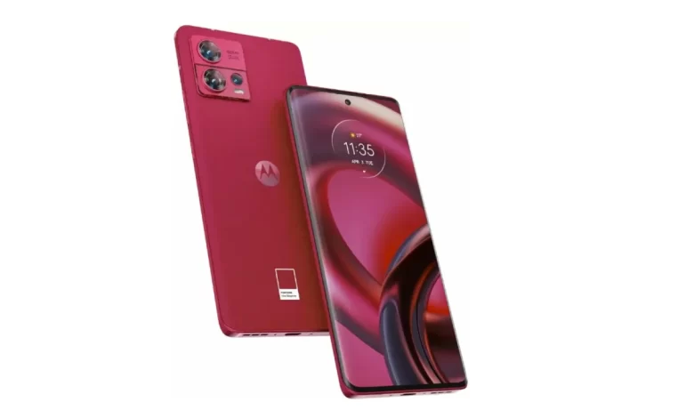 Motorola Edge 30 Fusion Viva Magenta Edition