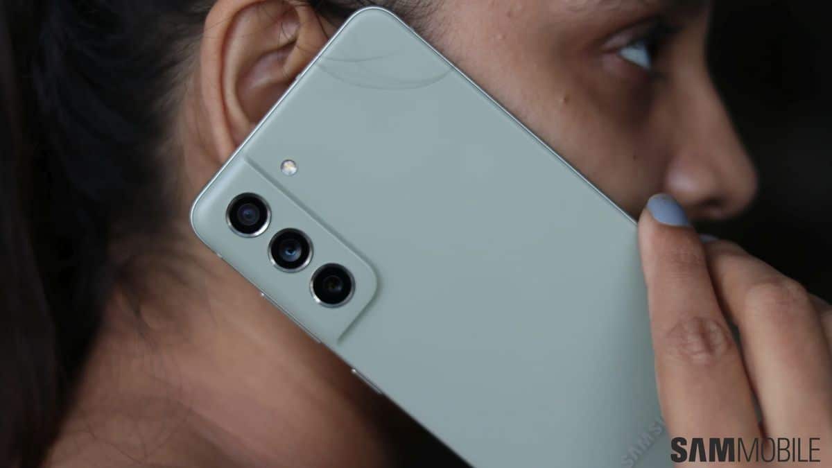 Galaxy S21 FE dairesel arama