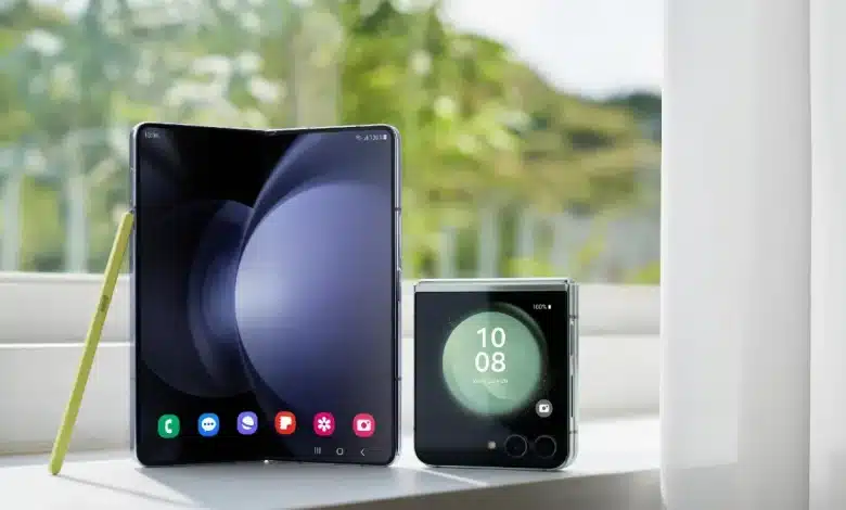 Samsung katlanabilir telefon