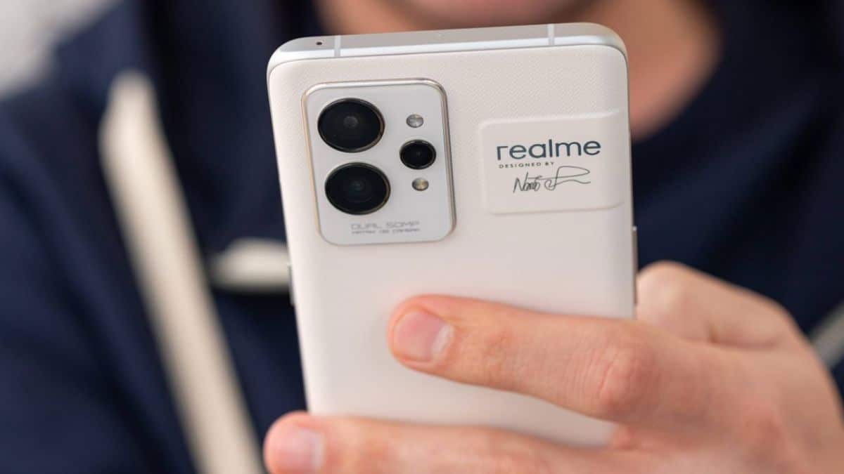 Realme Android 14