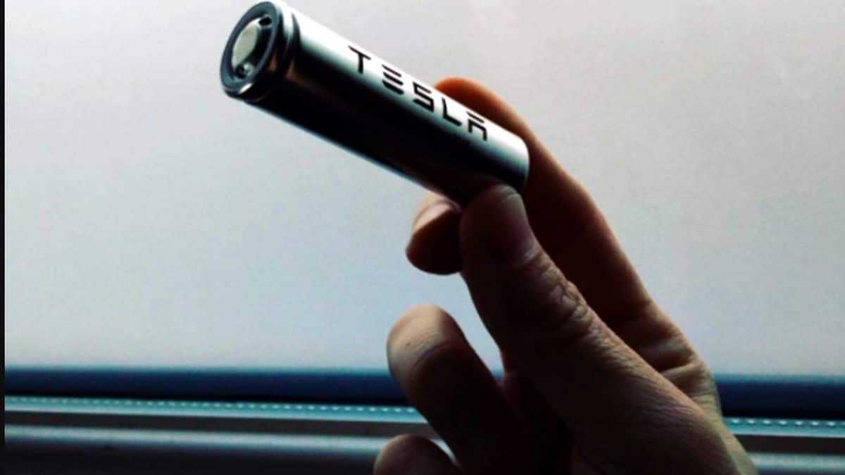 Tesla Batarya Ömrü