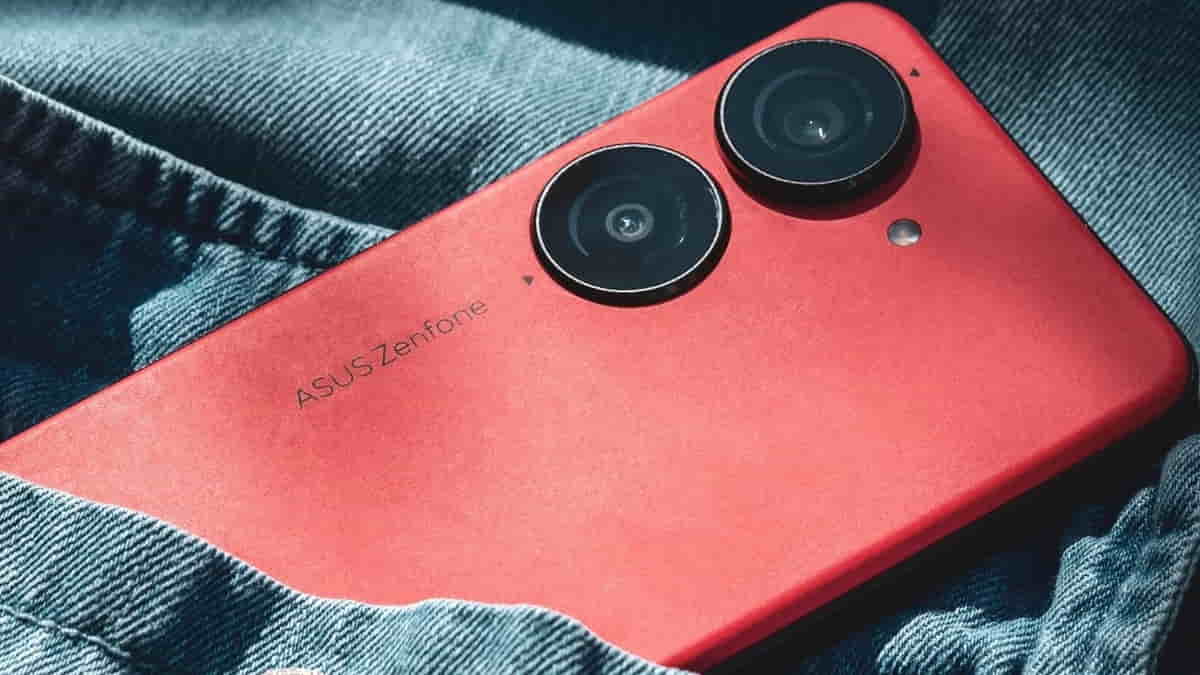 ASUS Zenfone 11
