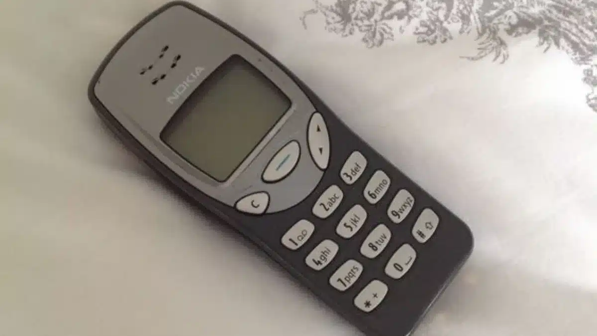 Nokia 3210