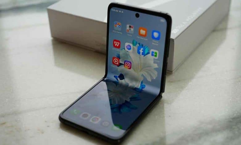 Infinix Zero Flip