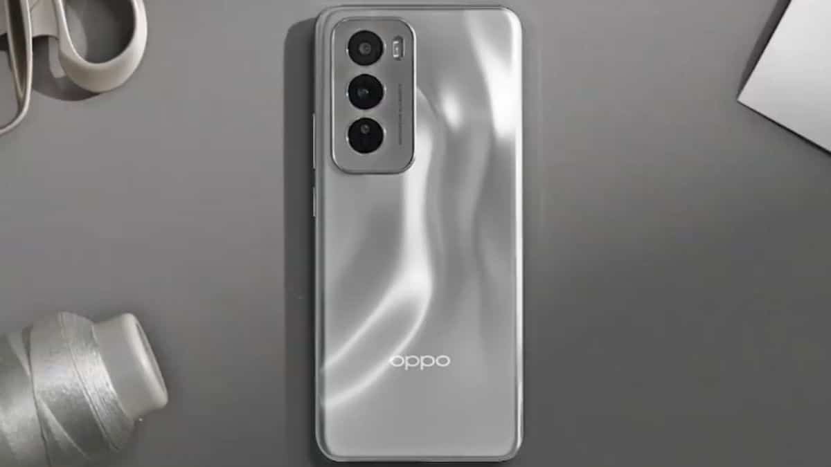 OPPO Reno 12