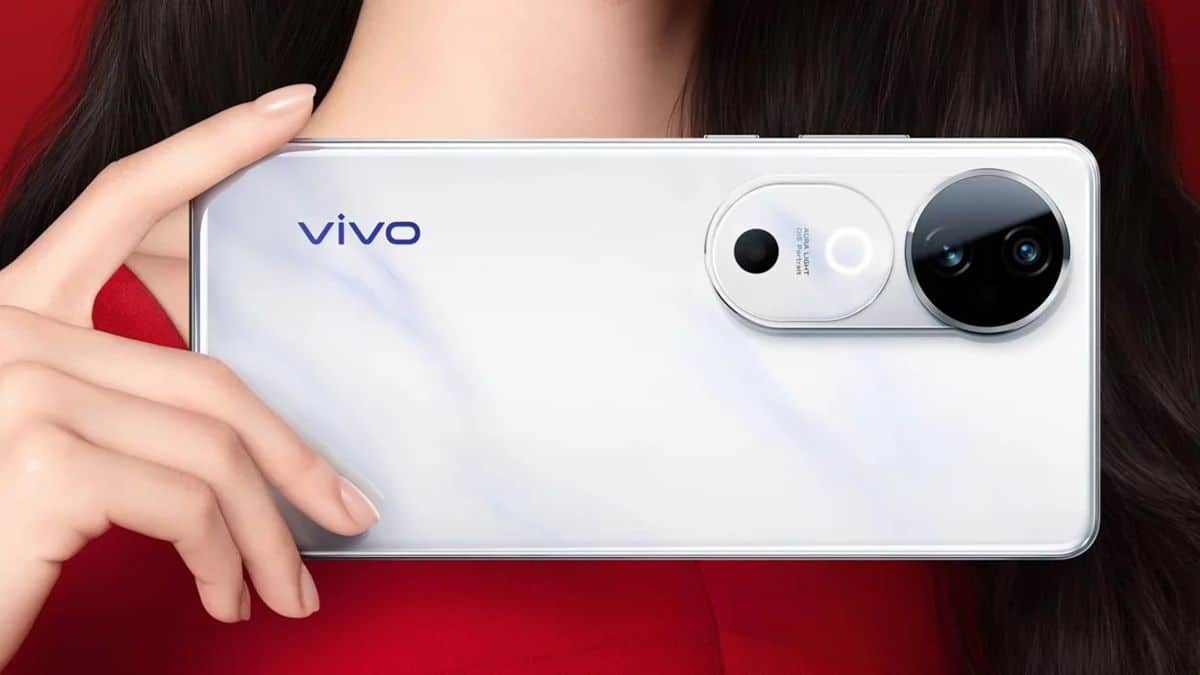 Vivo V40 Pro