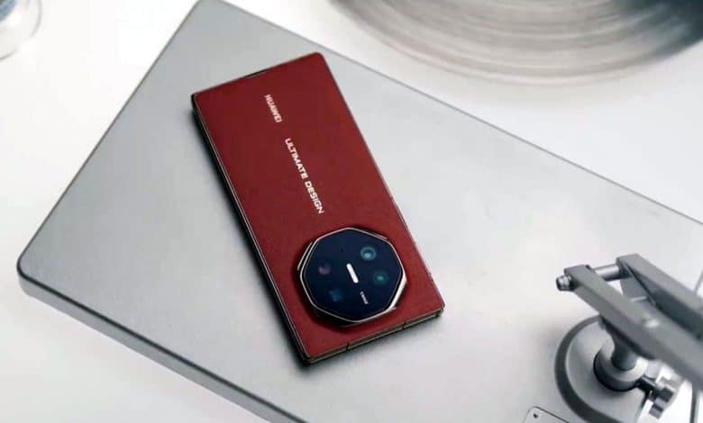 Huawei Mate XT