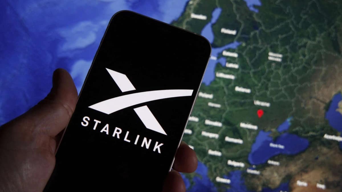 Starlink ile Cep Telefonları Uzaydan İnternete Bağlanıyor