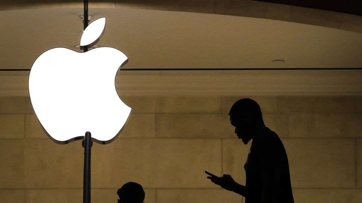 Apple ve İngiltere Hükümeti Arasında Şifreleme Krizi