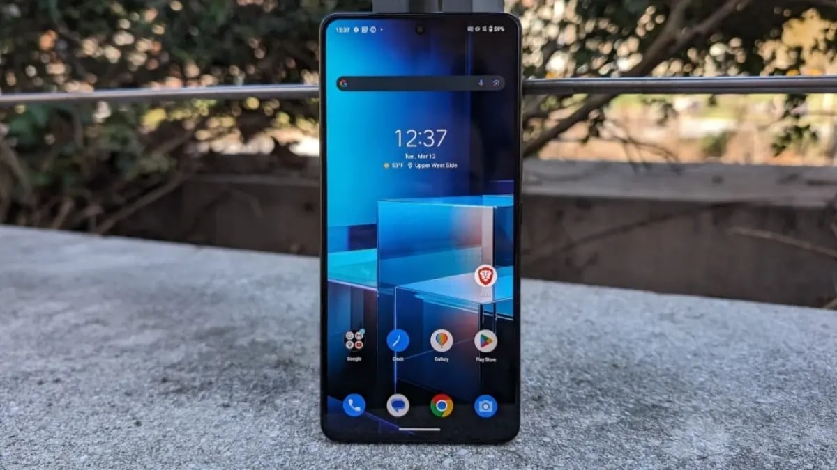 Asus Zenfone 12 Ultra Bu Özelliklerle Fark Yaratıyor