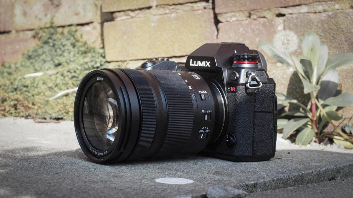 Lumix S1R II