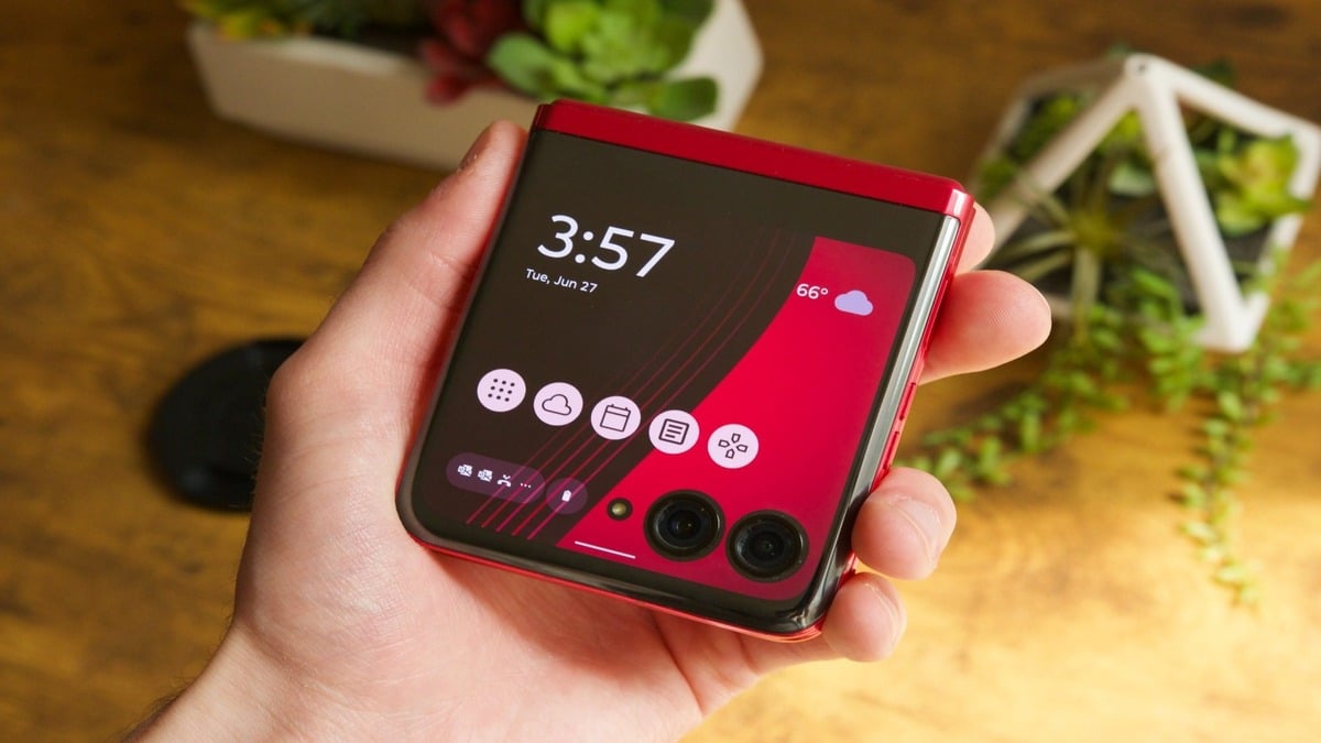 Motorola Razr+ NFC