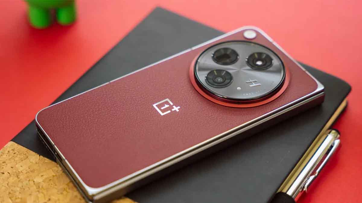 Oneplus 2025 katlanabilir telefon