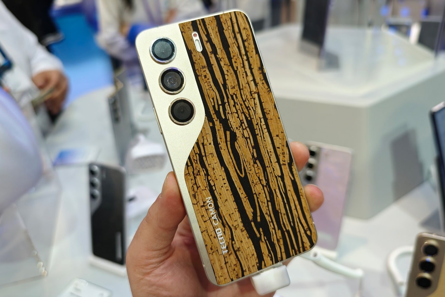 TECNO