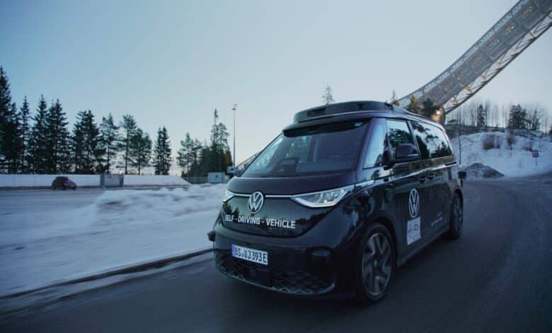 Volkswagen Otonom Araçlarını Kar ve Buz İçinde Test Ediyor