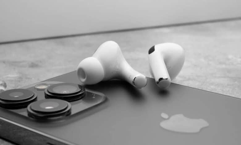 iOS 19 AirPods