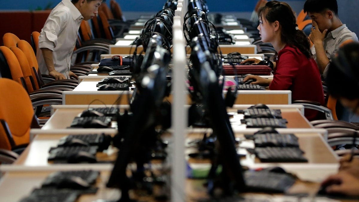 Dev Şirketler Kuzey Koreli Hacker Kaynıyor Olabilir