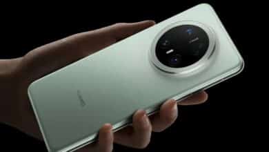 Huawei’den Fanlı Telefon Sürprizi