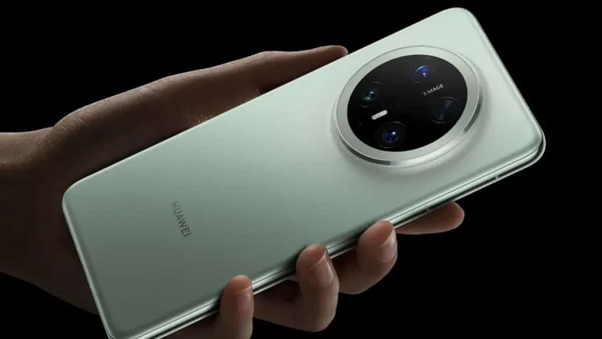 Huawei’den Fanlı Telefon Sürprizi