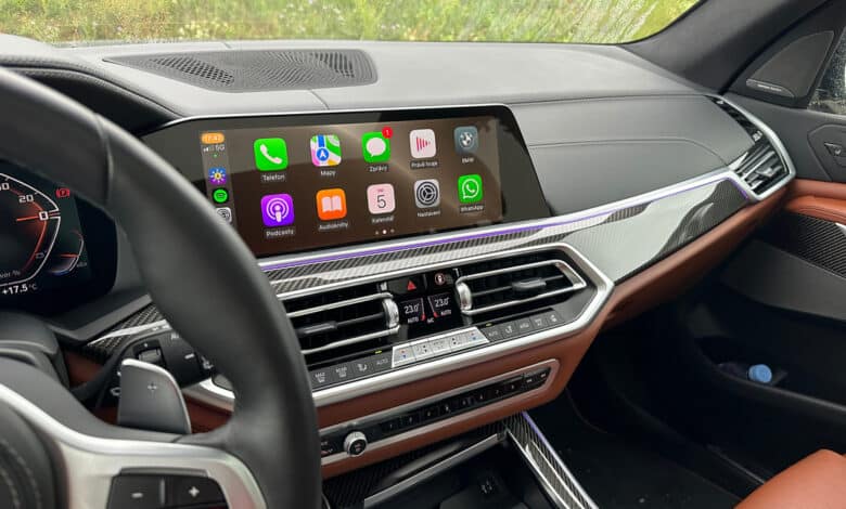 iOS 18.4 CarPlay