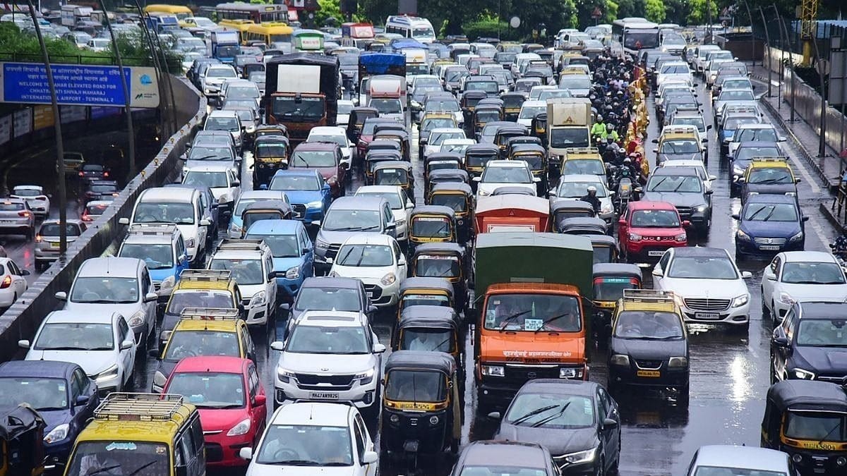 Google Maps Bu Sefer Trafiği Birbirine Kattı