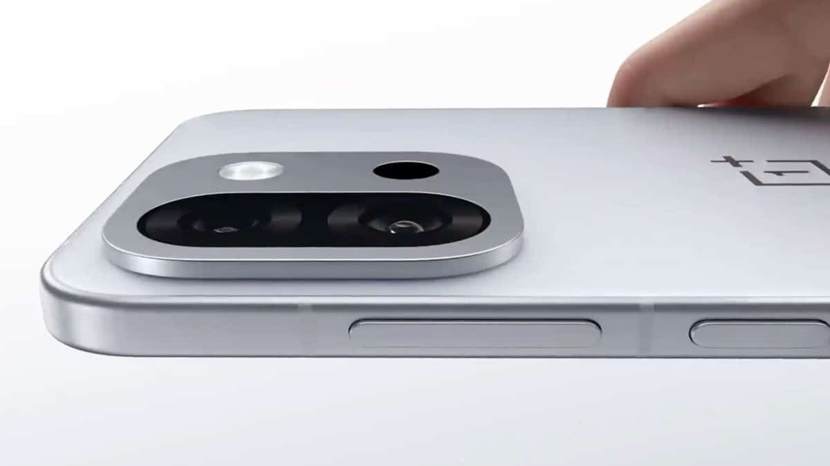 OnePlus 13s