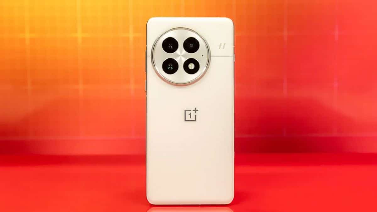 OnePlus 15