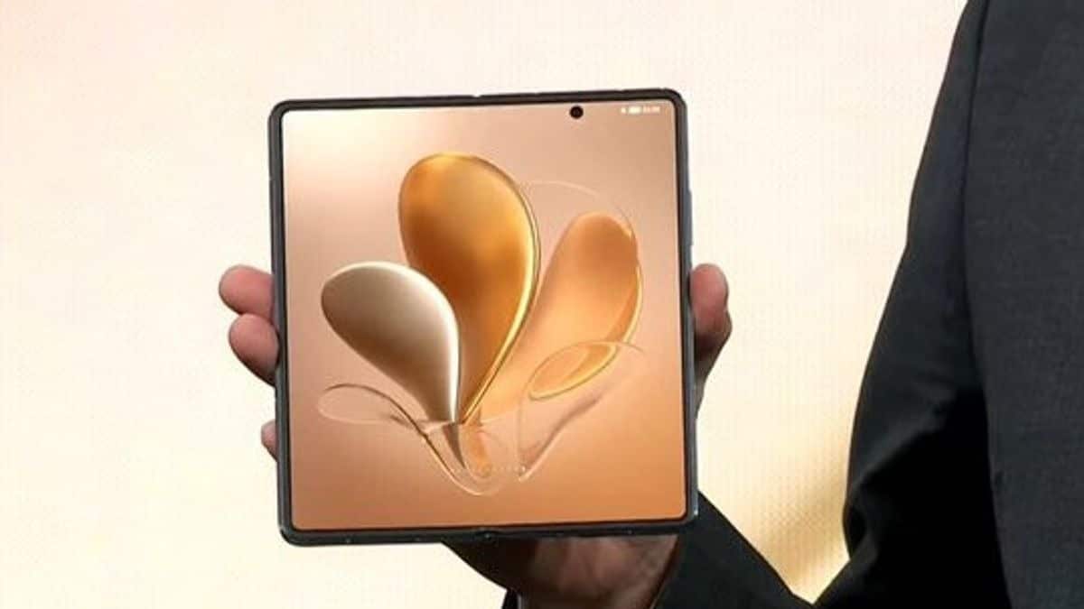 honor Magic V5