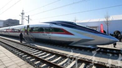 Çin’in Maglev Treni Rekora Koşuyor