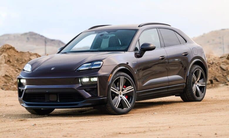 Elektrikli Porsche Cayenne’in İç Tasarımı Ortaya Çıktı