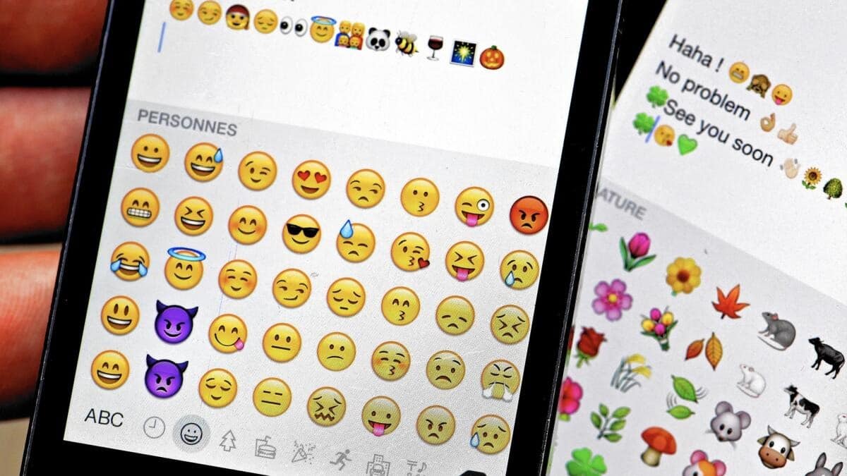 Emojiler