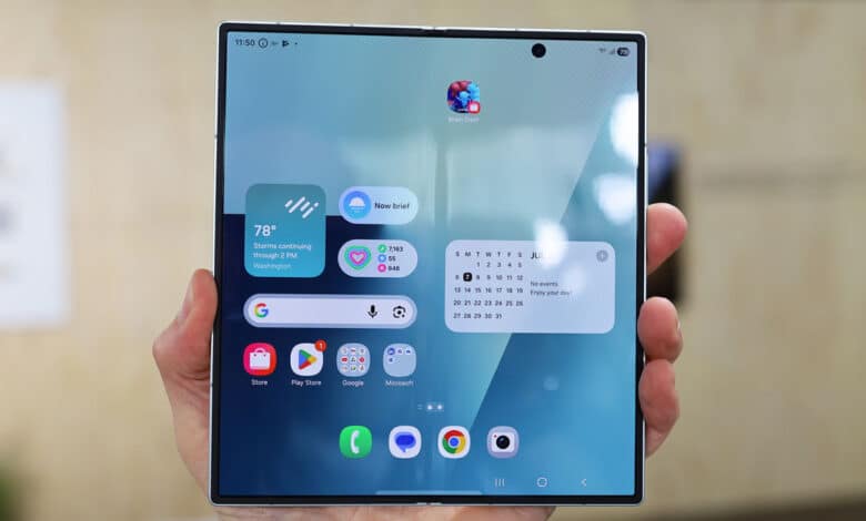 Galaxy Z Fold 8