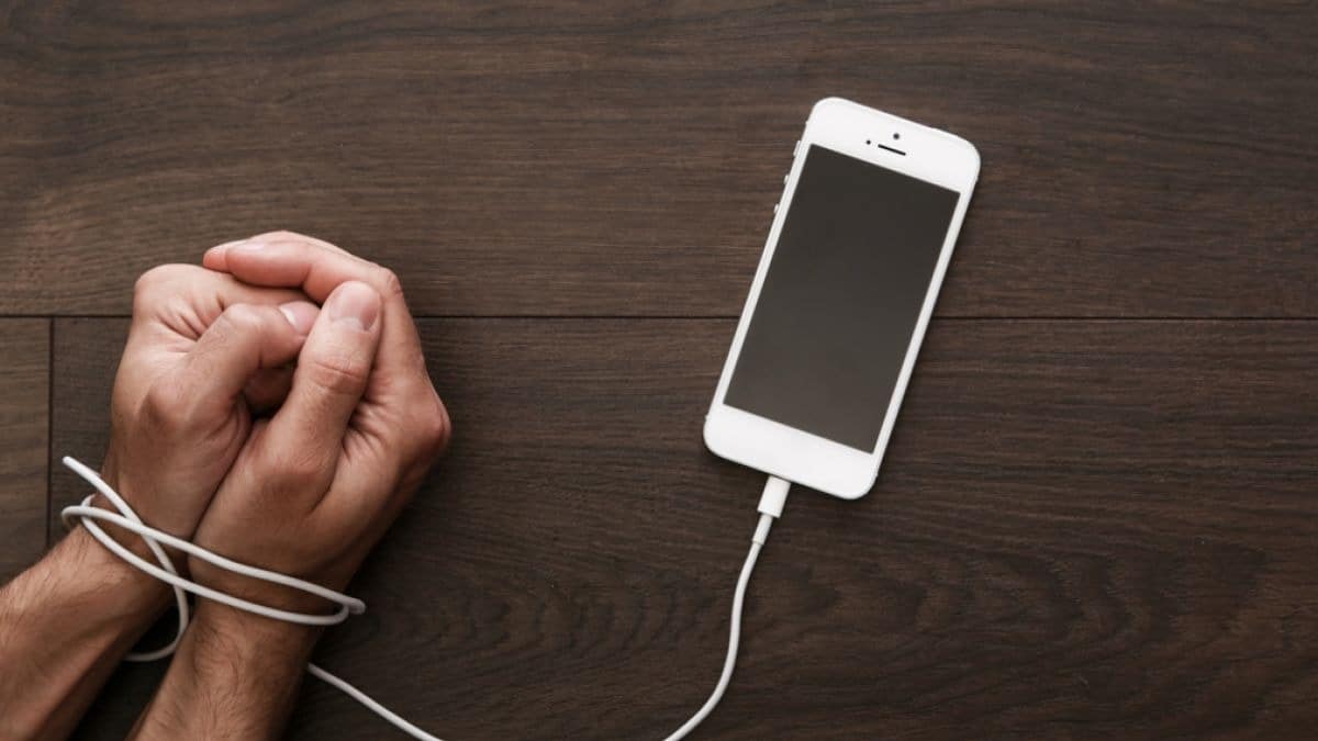 Bu Şehirde 2 Saatten Fazla Telefon Kullanılamayacak