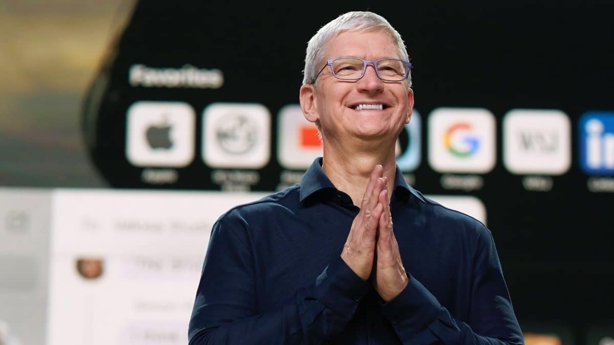 Apple CEO’su Tim Cook Davadan Kurtuldu