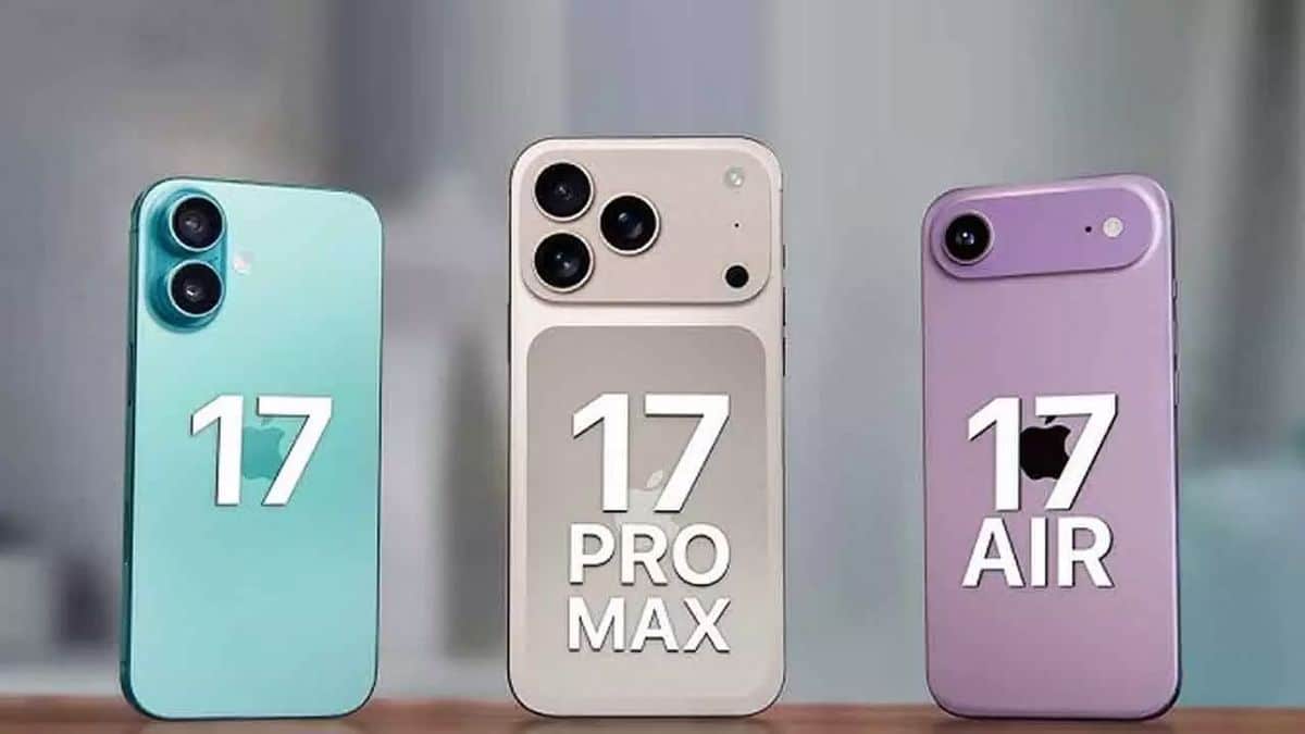 iPhone 17