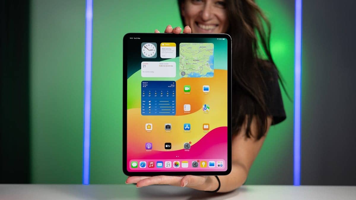 Apple Katlanabilir iPad