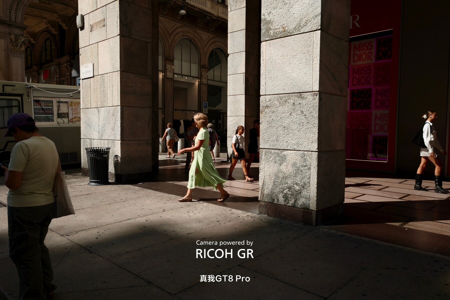 Realme GT 8 Pro Ricoh GR IV Tarzıyla Büyülüyor