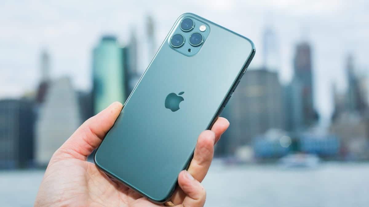 iPhone 11 Pro Max Sahiplerine Kötü Haber