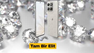 Motorola Edge 70 Swarovski Crystal Edition